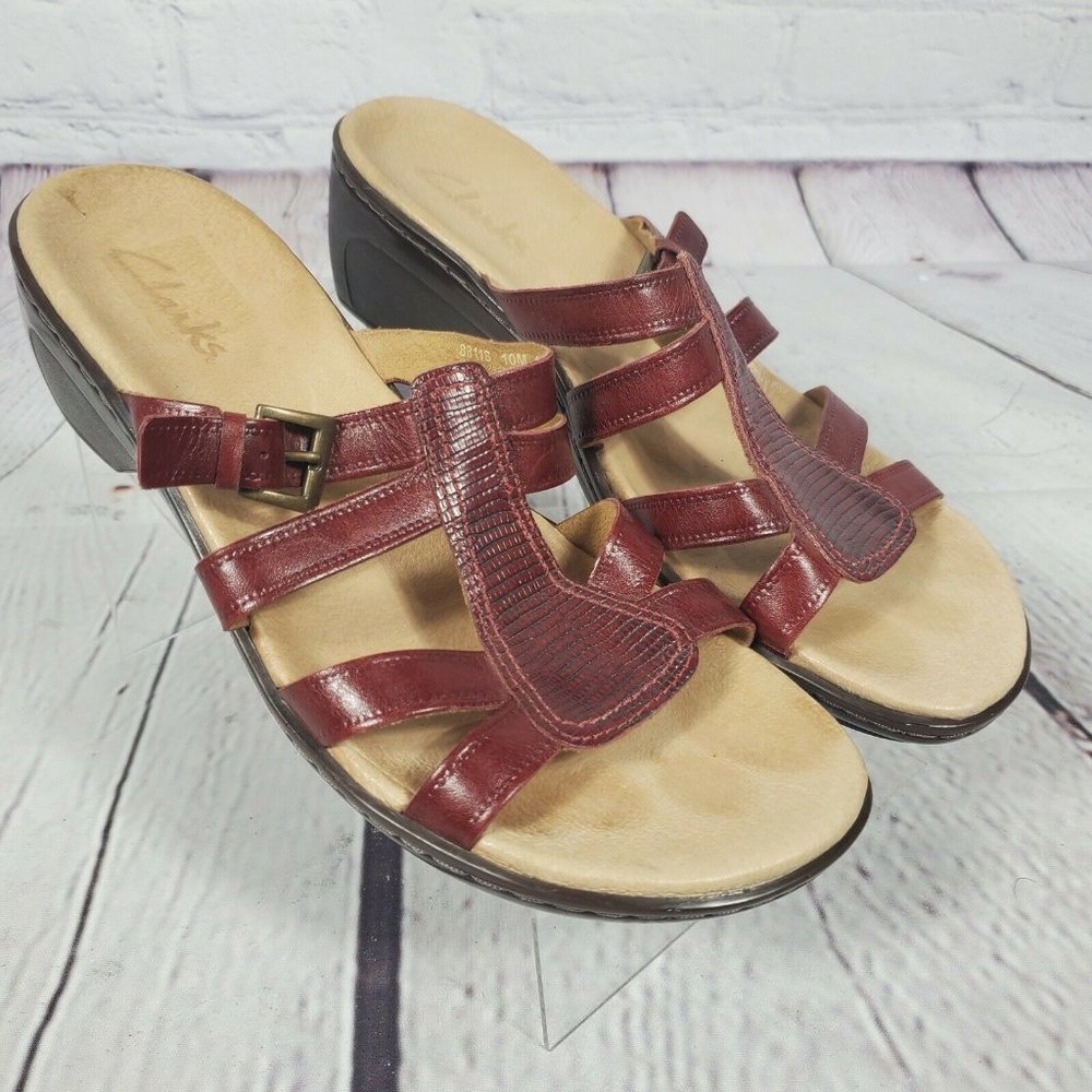 Clarks Buckle Strappy Open Toe Slip On
